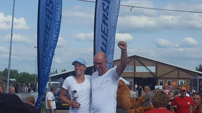 Jan en Iris vlammen op 24KIKA!
